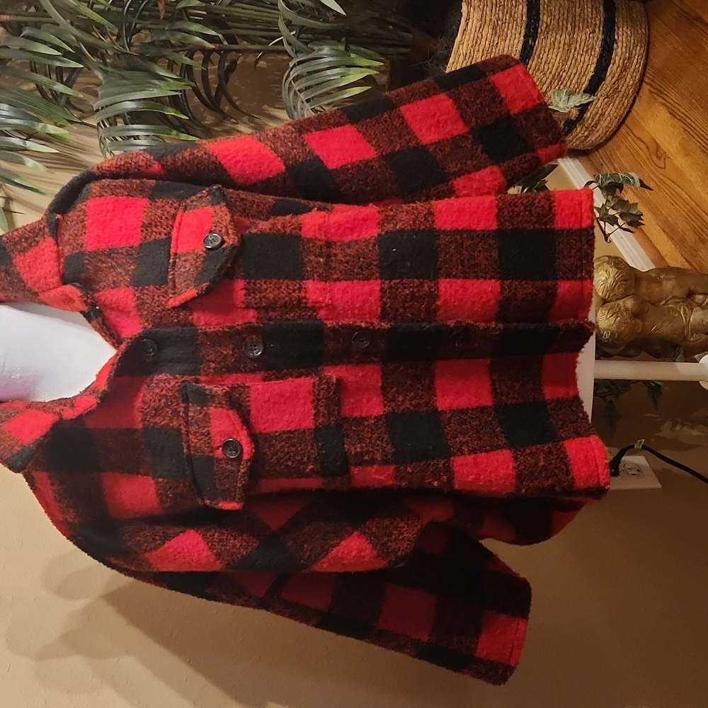 Checked long sleeve jacket